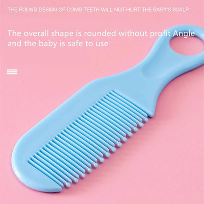 Blue comb on a pink background with text about its design and safety for babies.