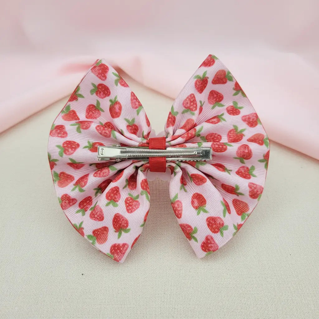 Strawberry Bow Showcase